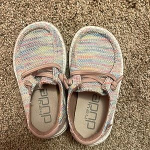 Kids Hey Dude size 6